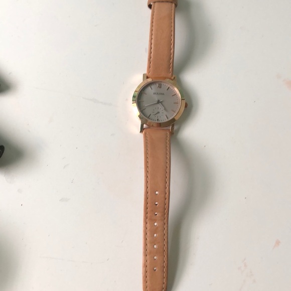 Bulova watch - Picture 2 of 3